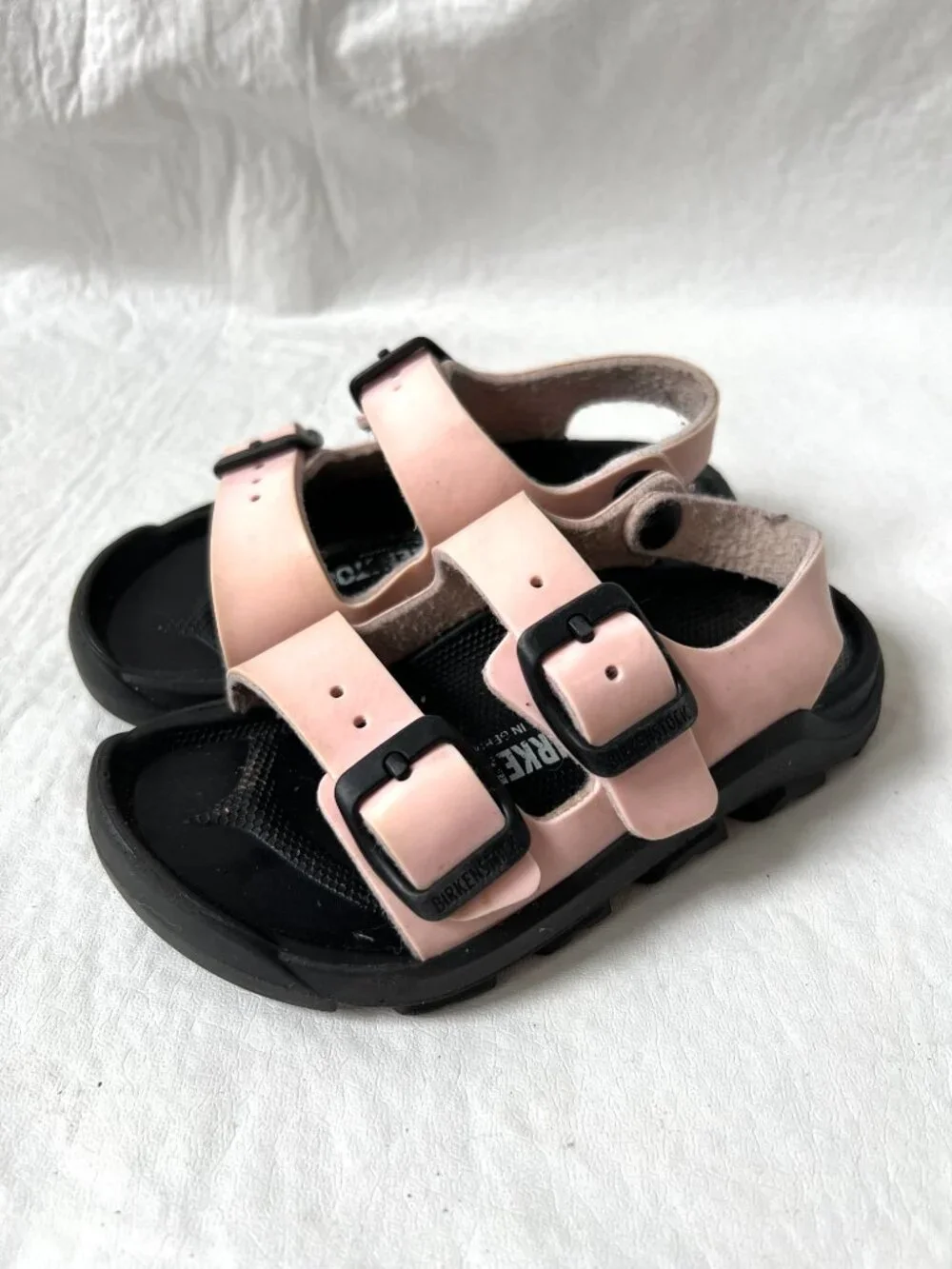 Birkenstock sandals Mogami Kids EU 25 size 7 pink black sport sole ankle strap